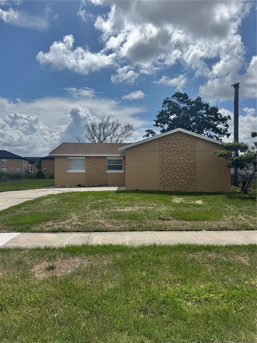 5693 Tulip Avenue, FL