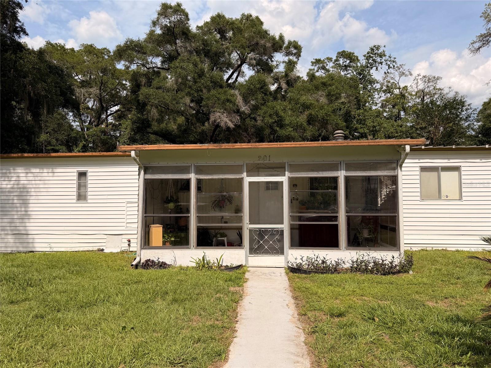 201 136th Terrace, FL
