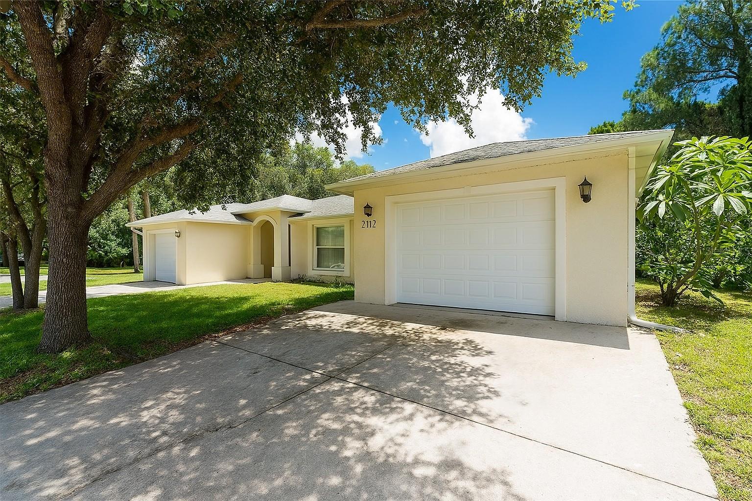 2110 & 2112 Redmond Street, FL