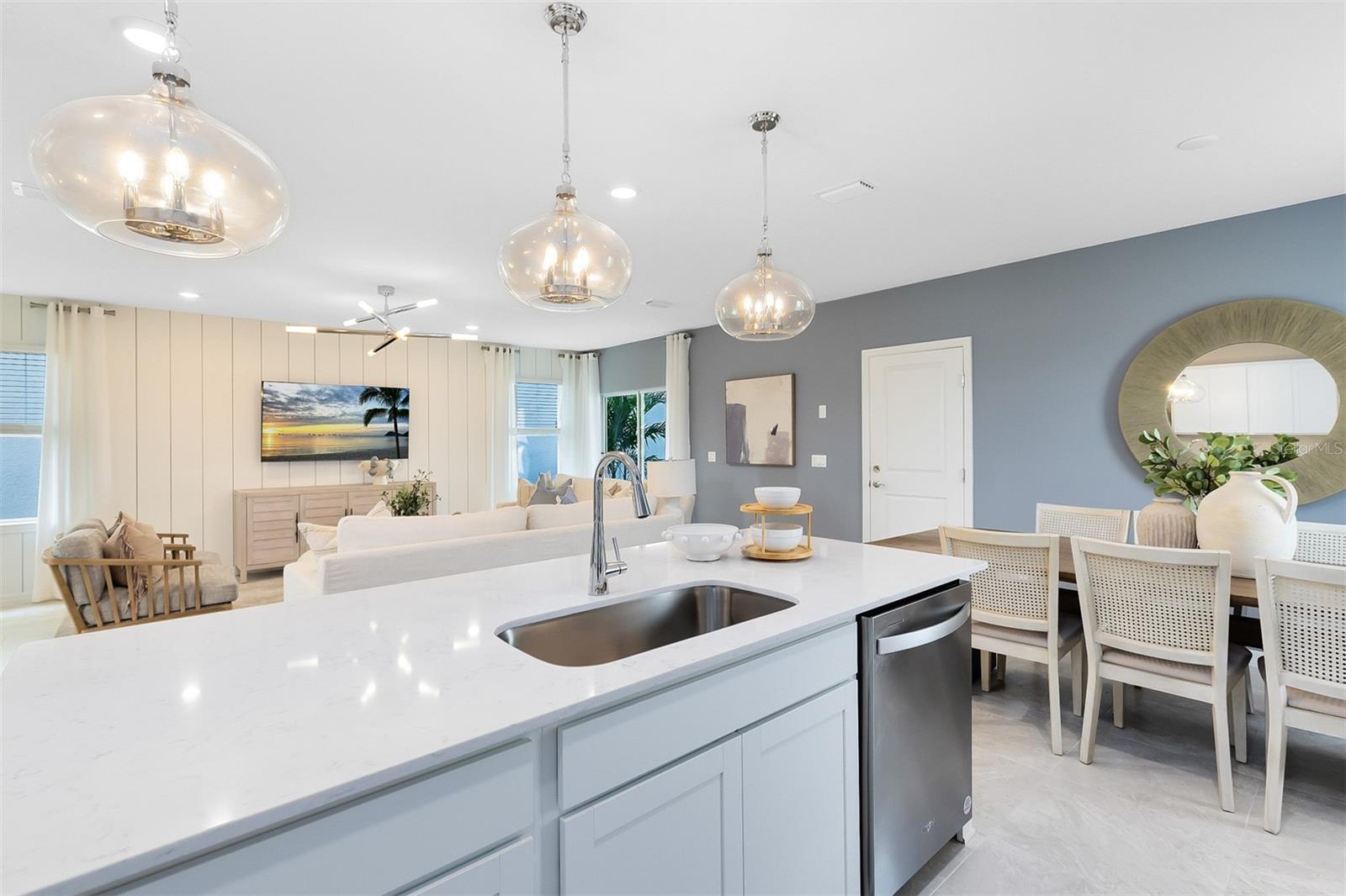 6906 Creek Falls Alley, FL