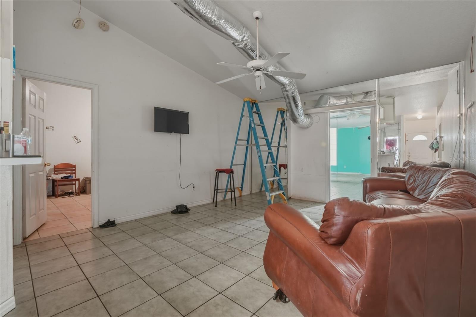 912 Paul Street, FL