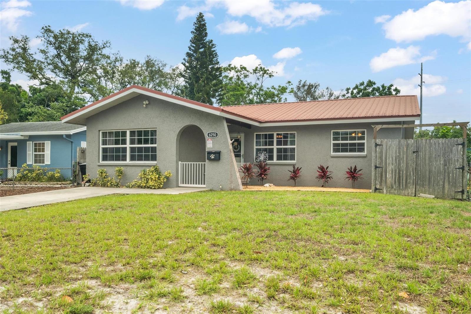 6250 5th Avenue, FL