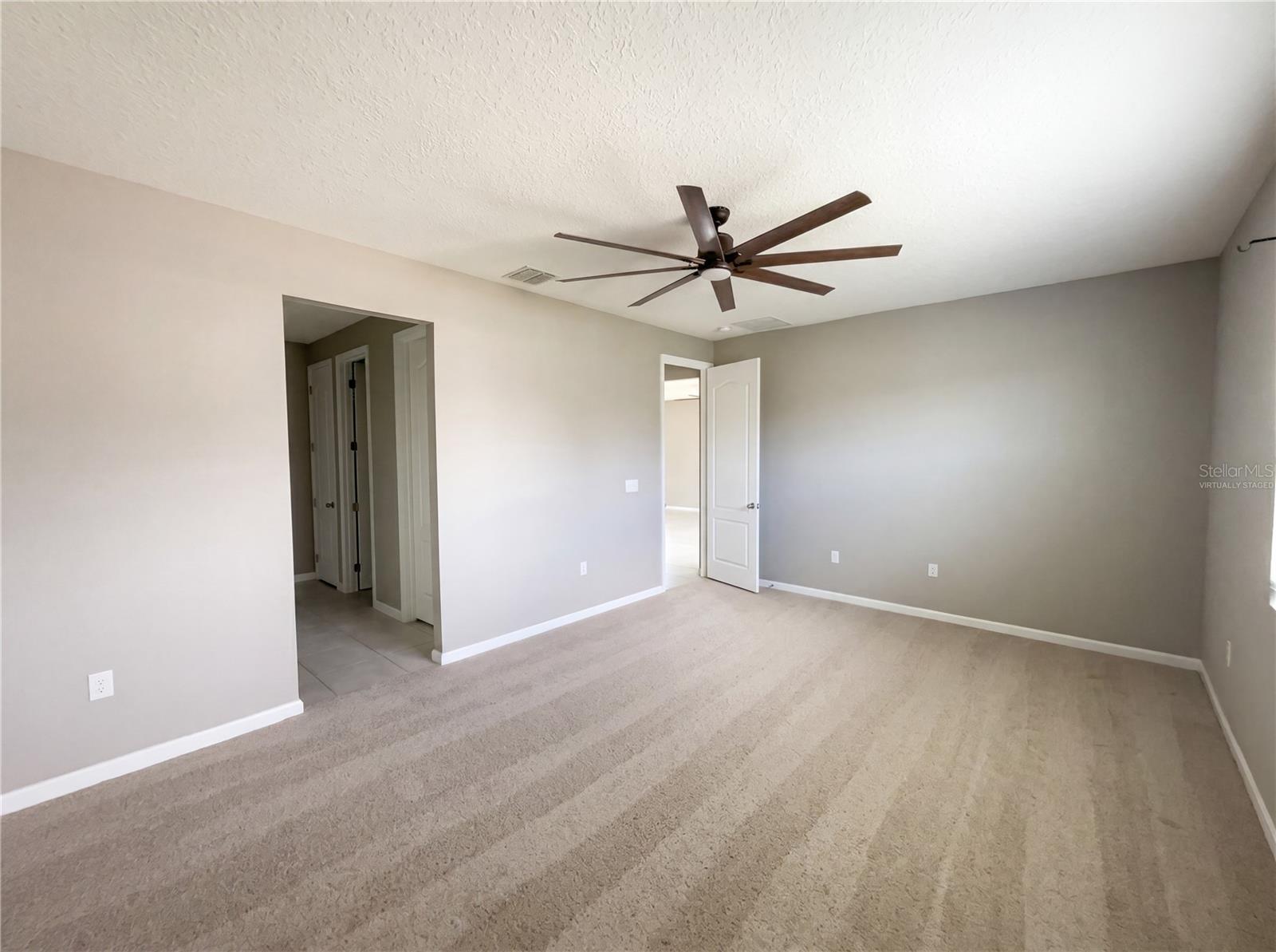 2526 End Drive, FL