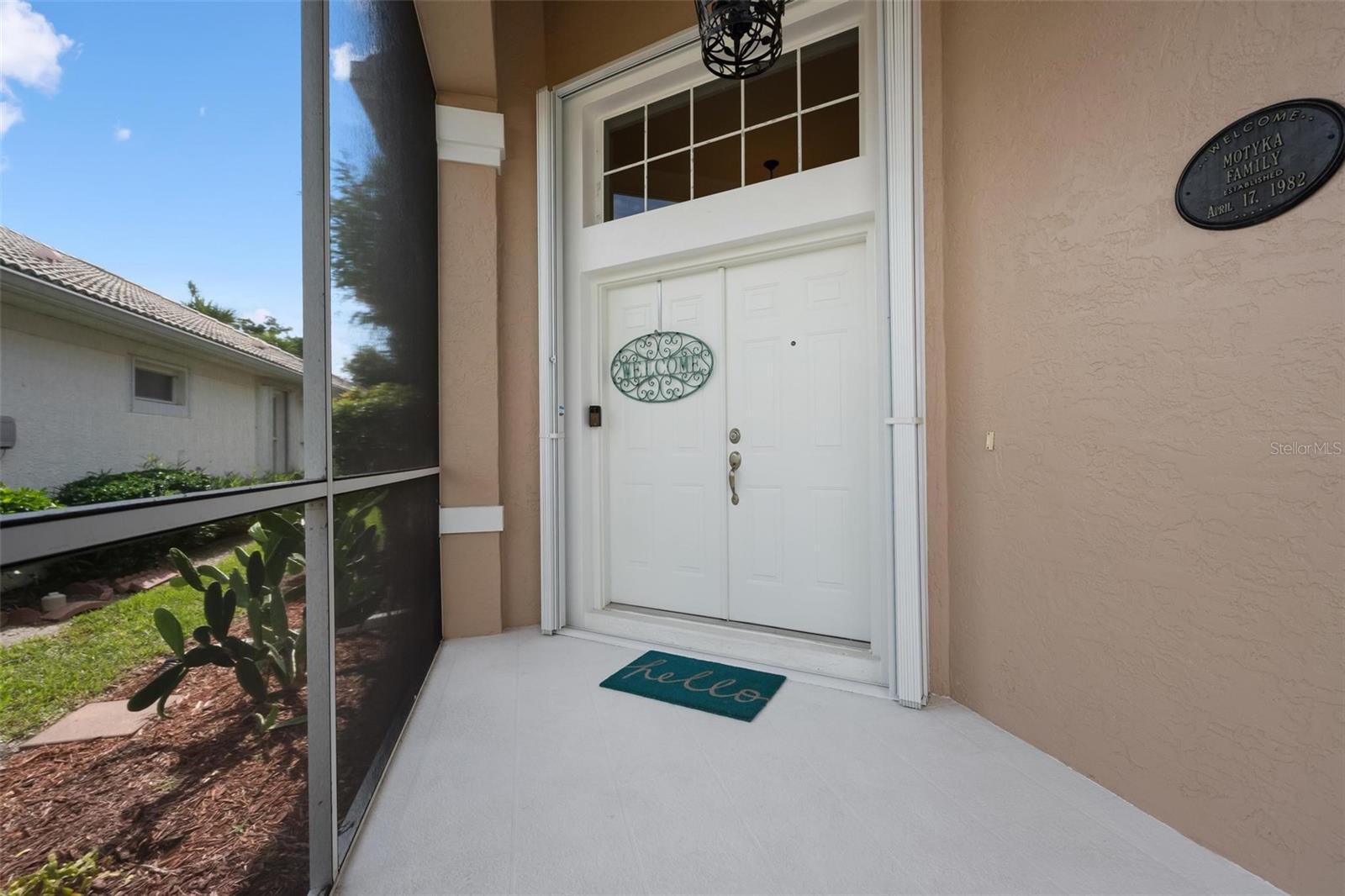 102 Braemar Avenue, FL