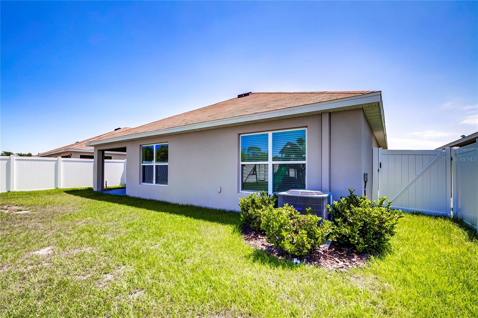 4111 Autumn Amber Drive, FL
