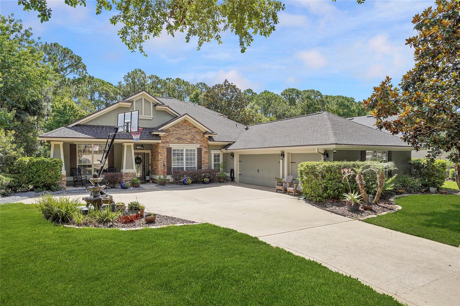 198 Parkside Drive, FL