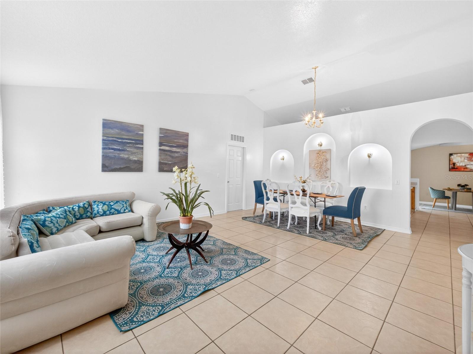 2589 Hunley Loop, FL
