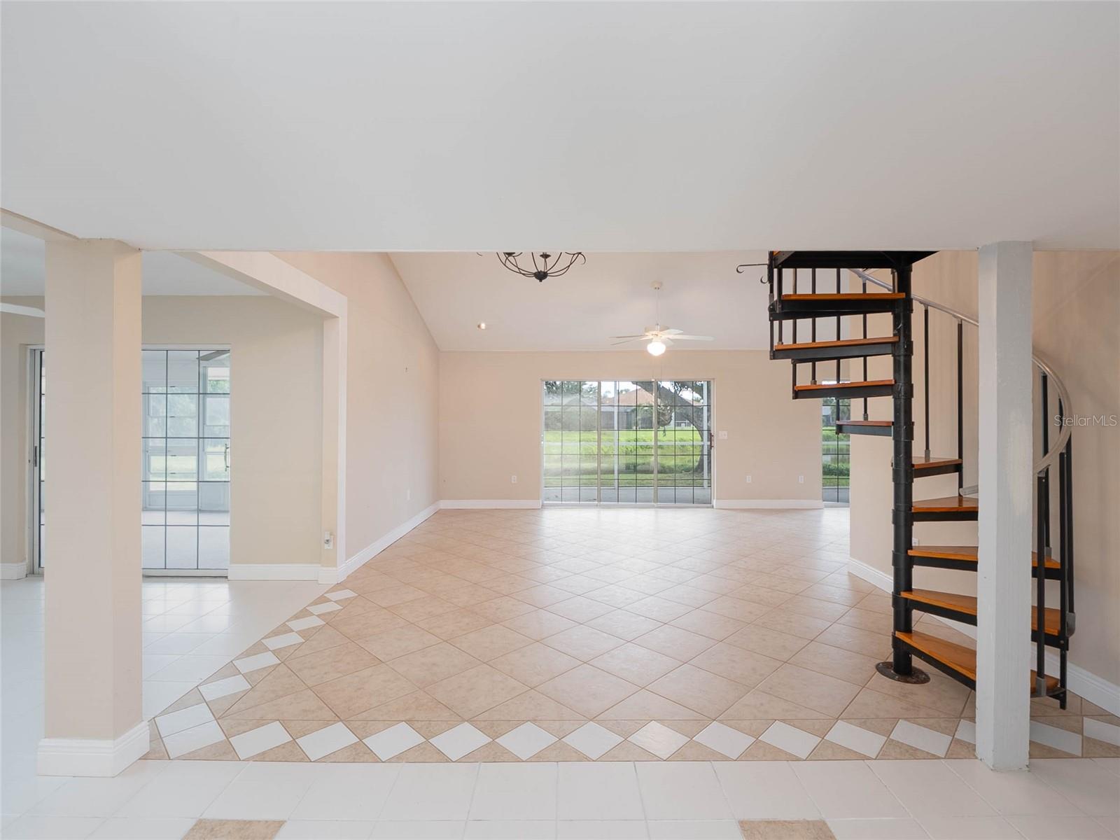 1141 Sleepy Hollow Court, FL