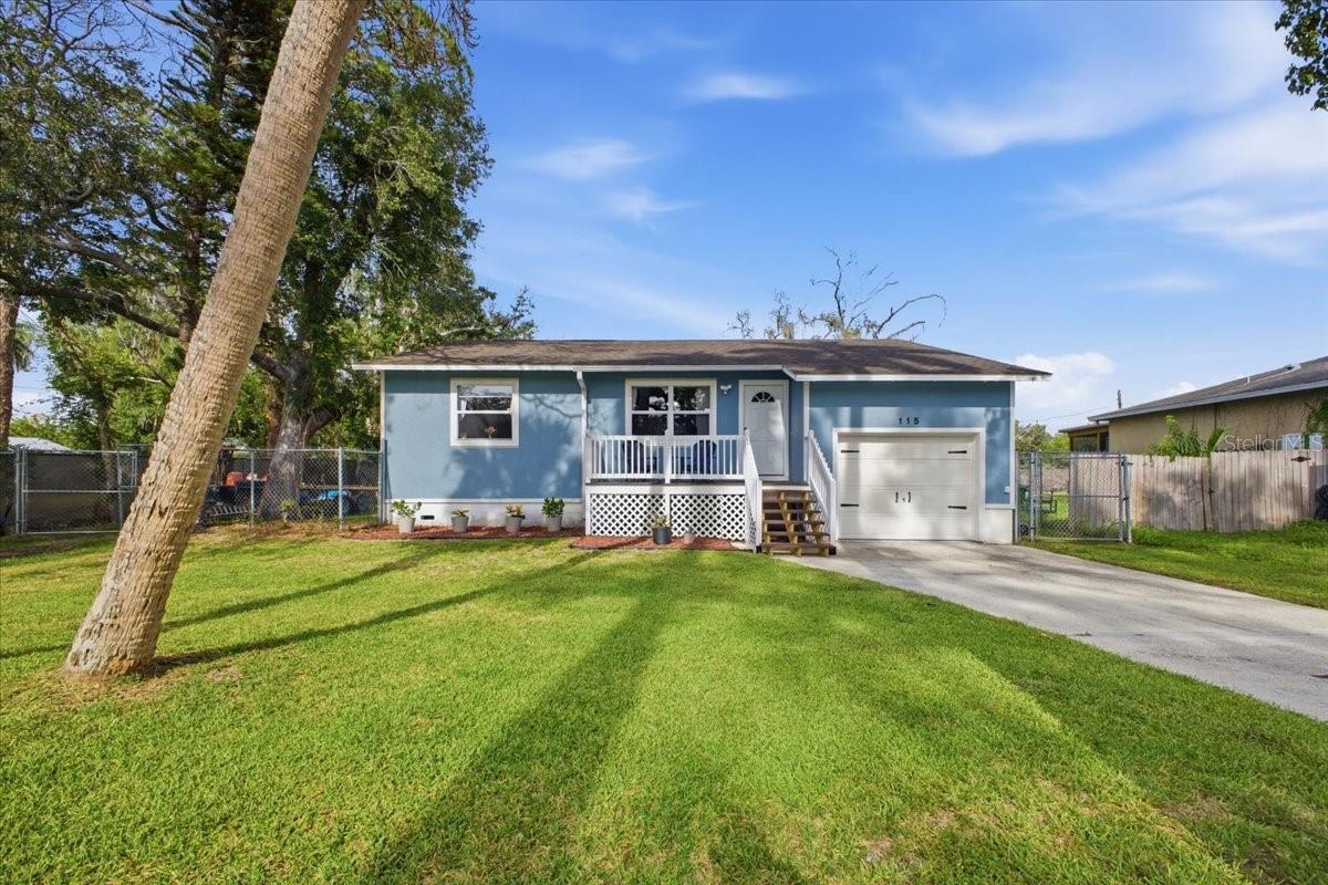 115 Brown St, FL