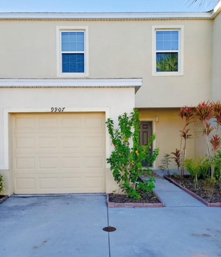 9907 Hound Chase Drive, FL