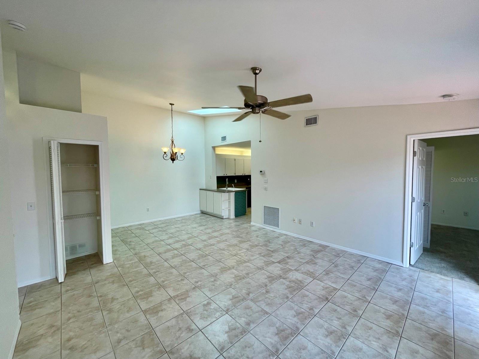 3300 Loveland Blvd, FL