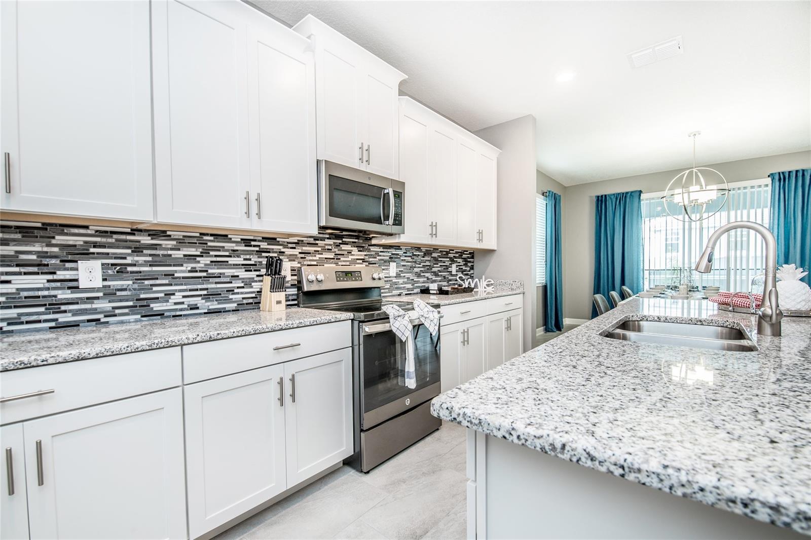 1581 Tempo Lane, FL