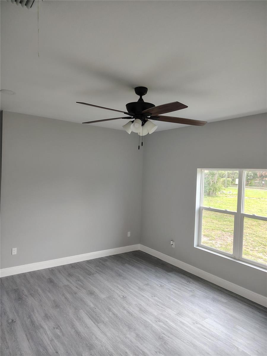 802 Marvin C Zanders Avenue, FL