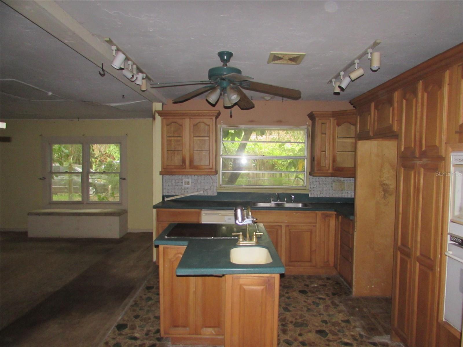 4949 Dorothy Avenue, FL