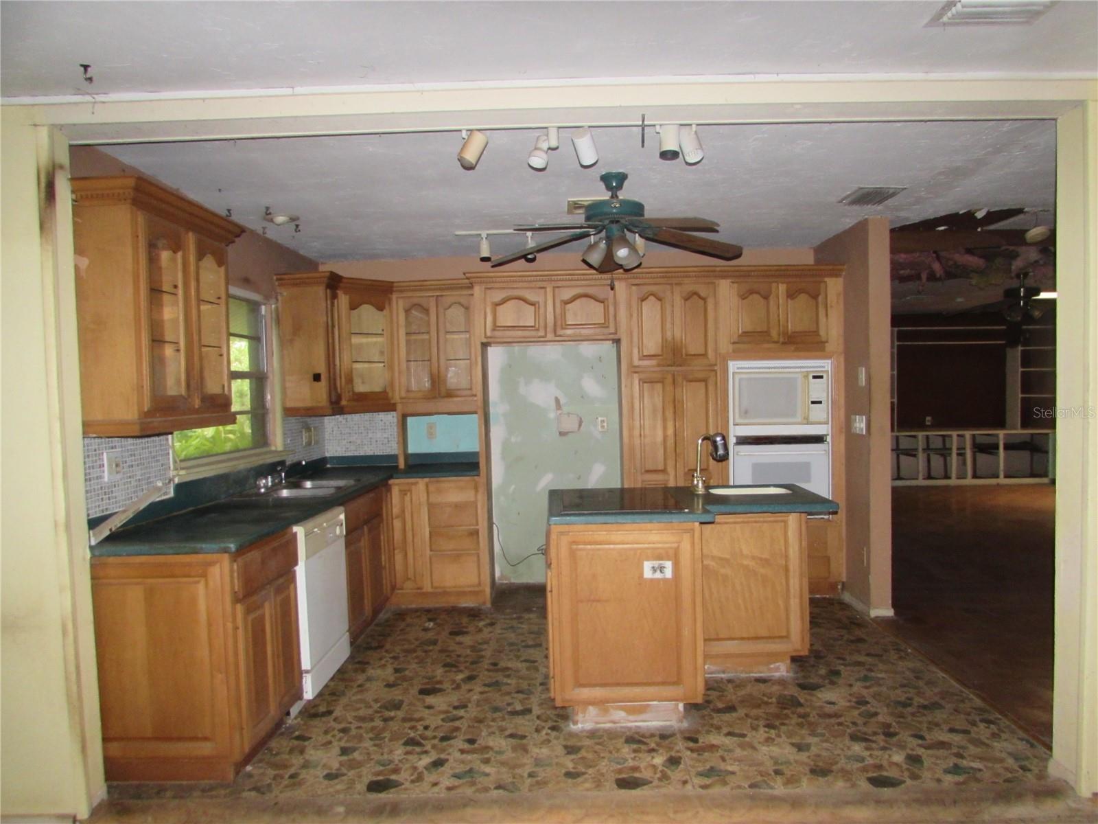 4949 Dorothy Avenue, FL