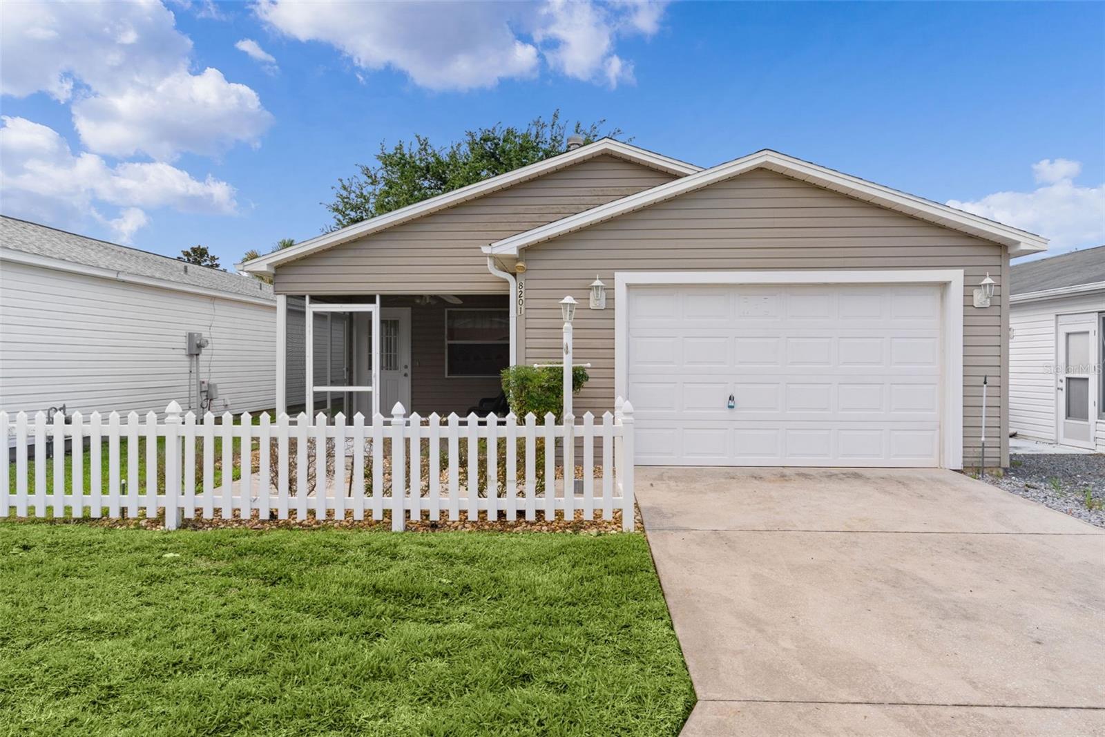 8201 169th Palownia Loop, FL