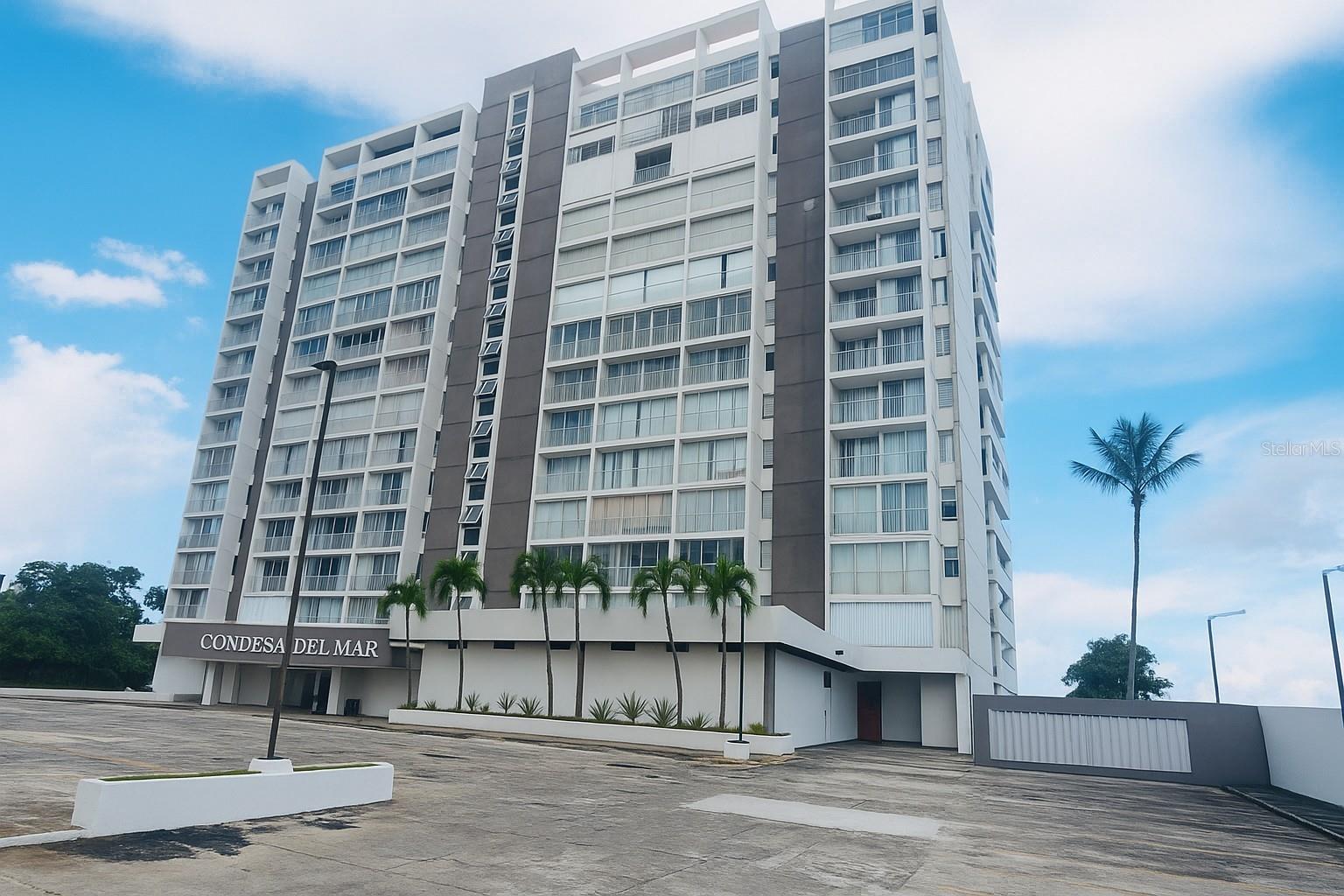 3103 Ave. Isla Verde Cond. Condesa Del Mar, PR