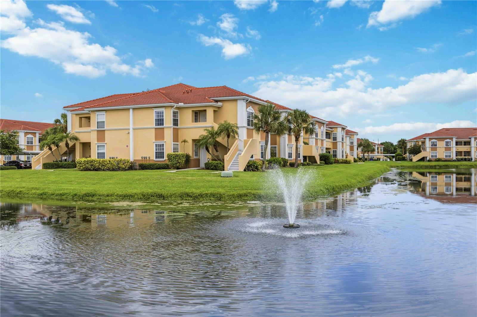 1025 Villagio Circle, FL