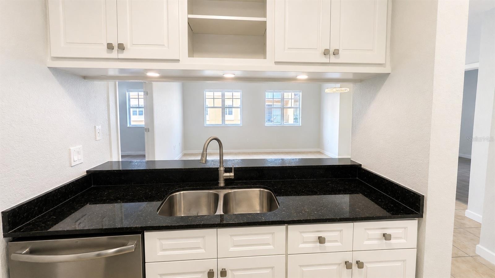 1064 Tamiami Trail, FL