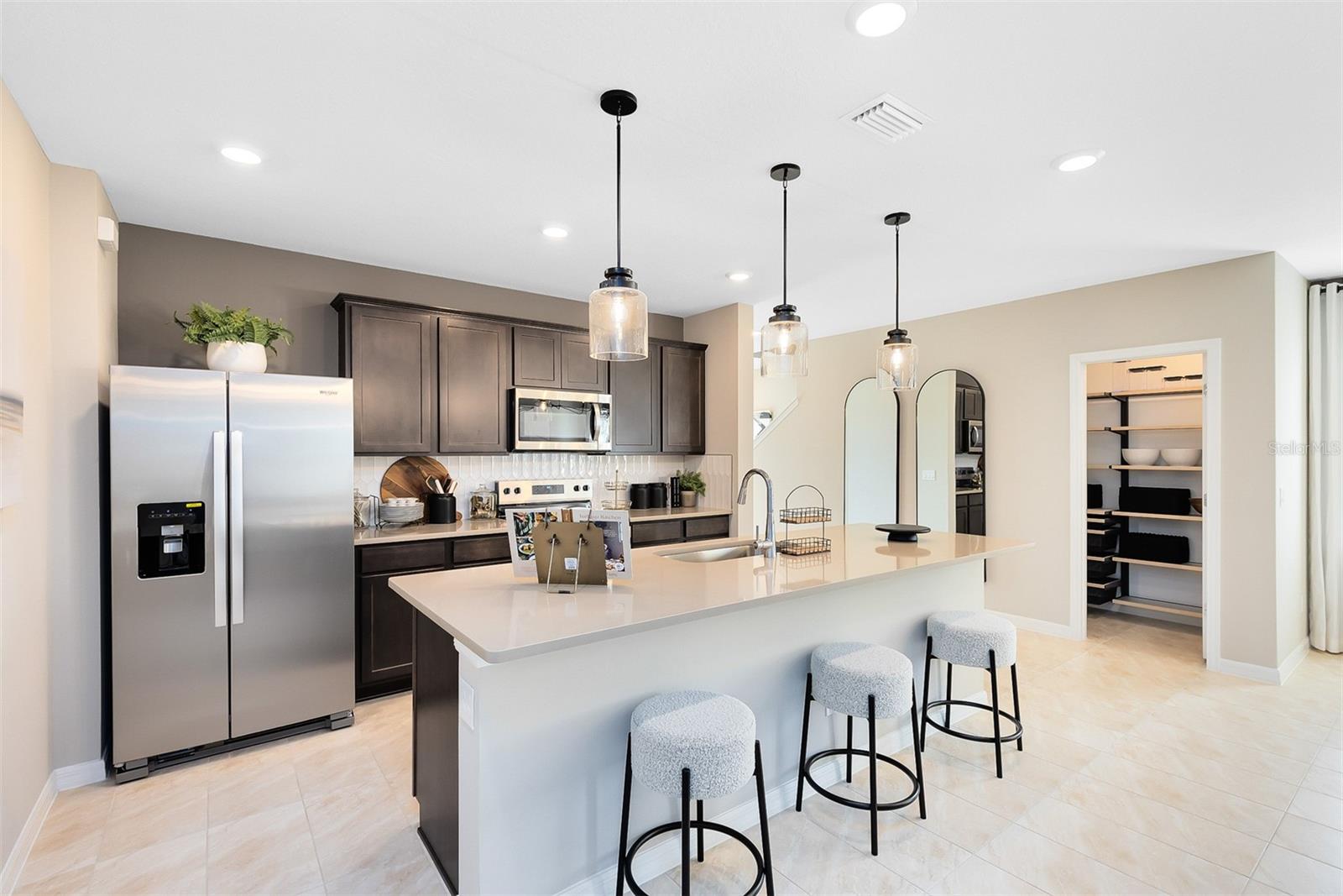 6838 Creek Falls Alley, FL