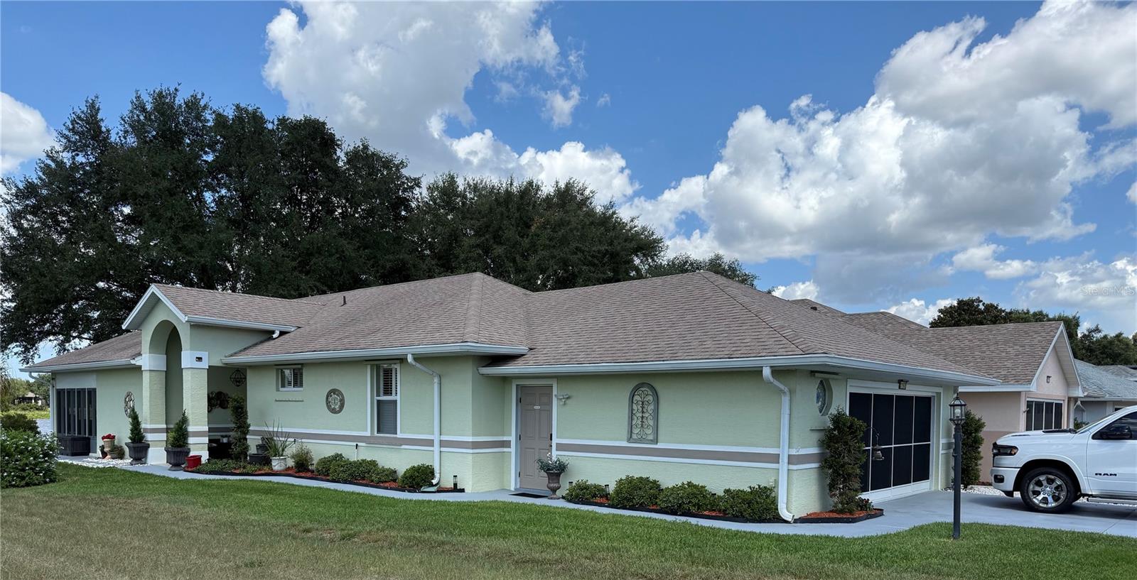 21932 Royal St Georges Lane, FL