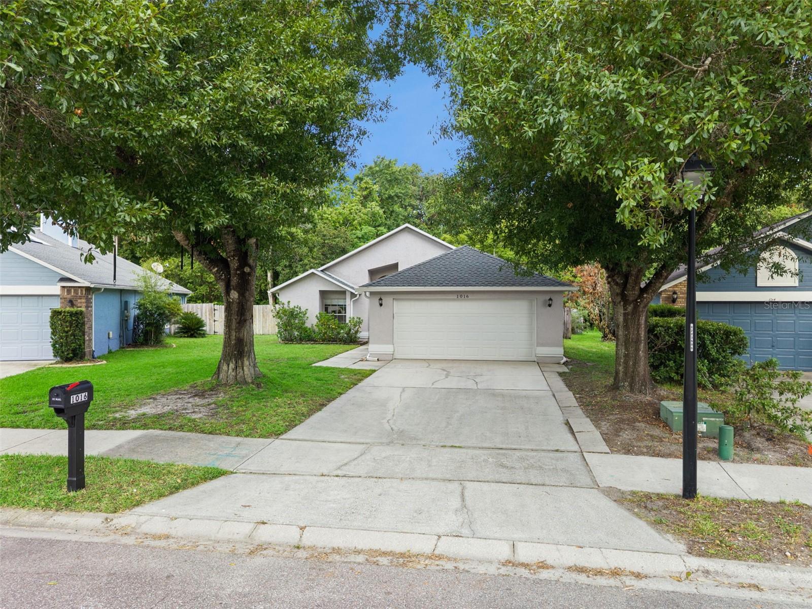 1016 Reynolds Court, FL