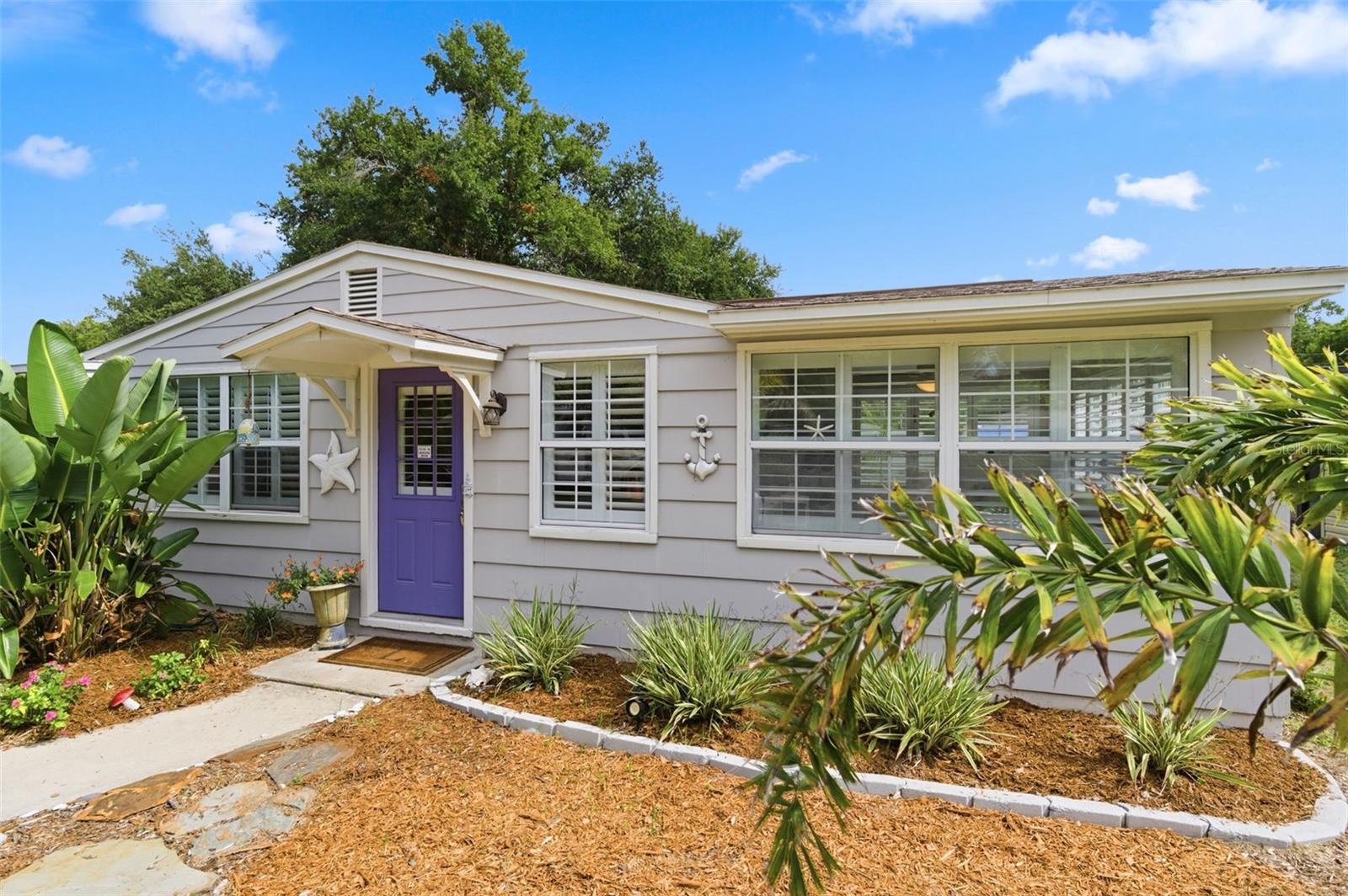652 Lexington Street, FL