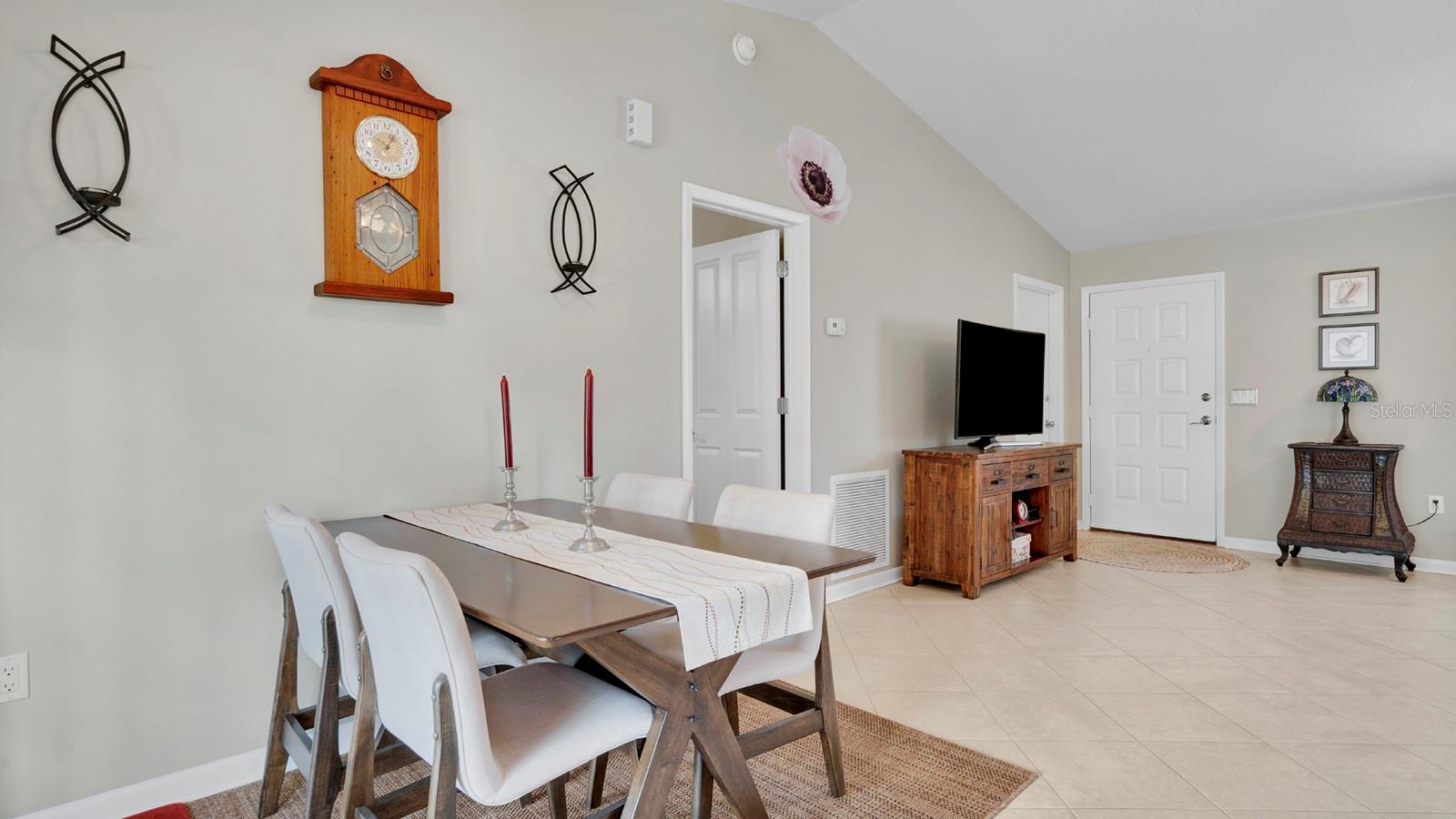 1080 Hammacher Avenue, FL