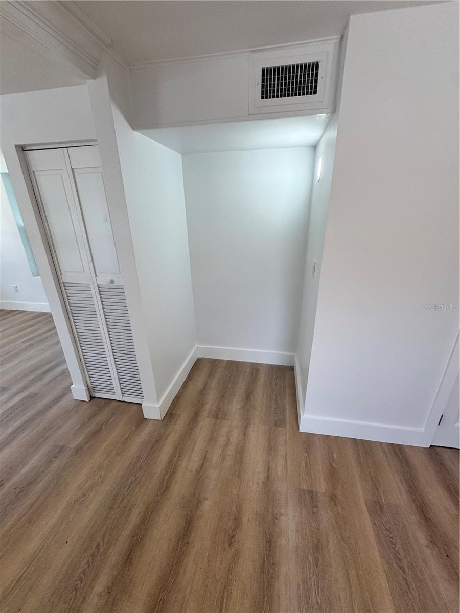 309 Woodward Avenue, FL