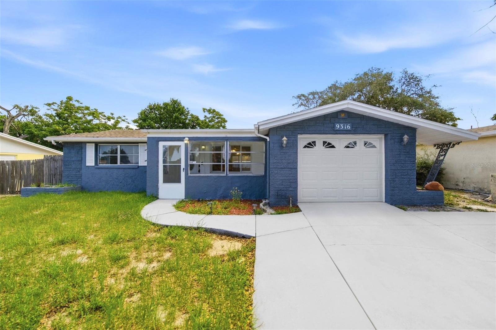 9316 Mark Twain Lane, FL