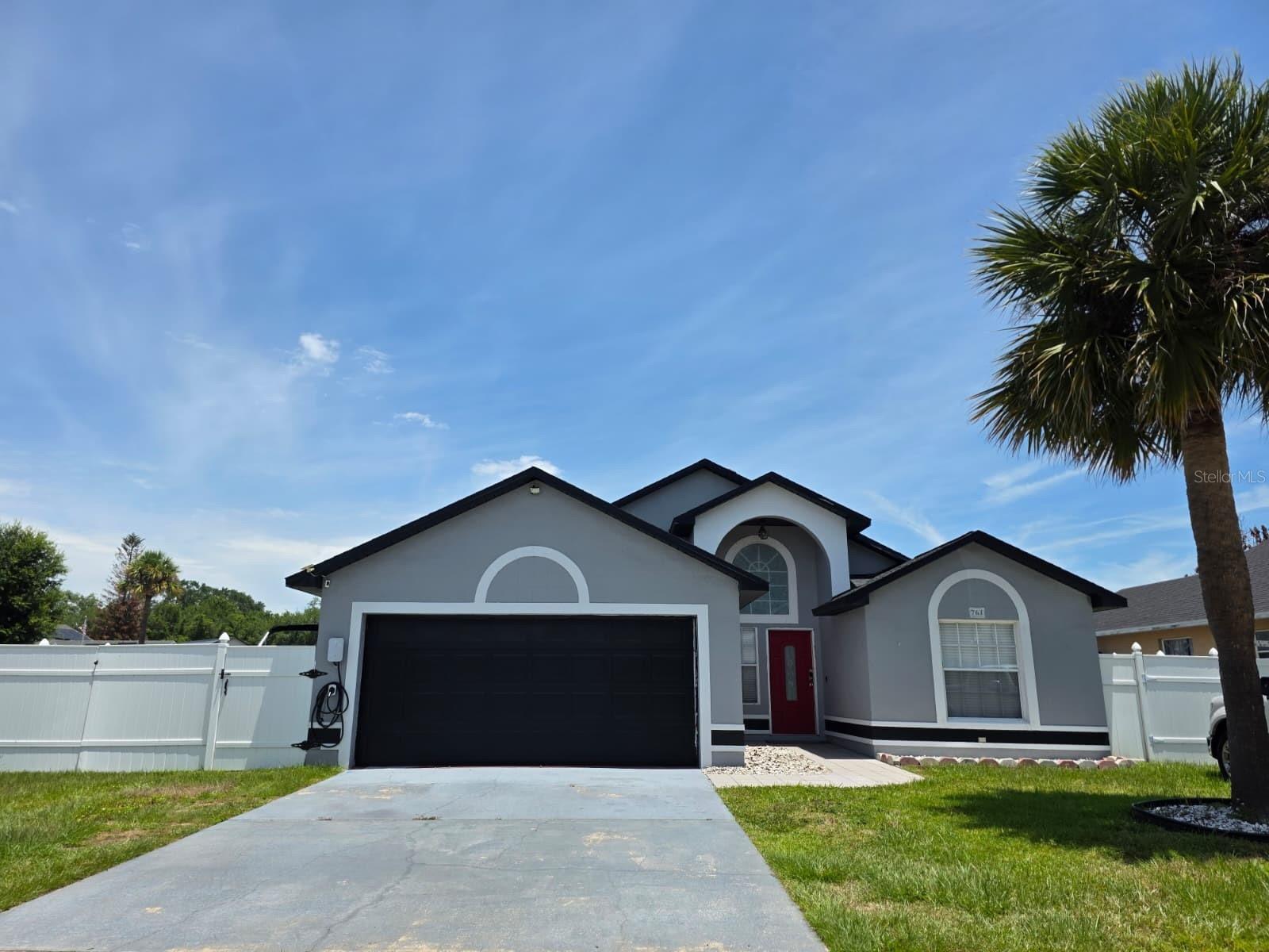 763 Country Woods Circle, FL