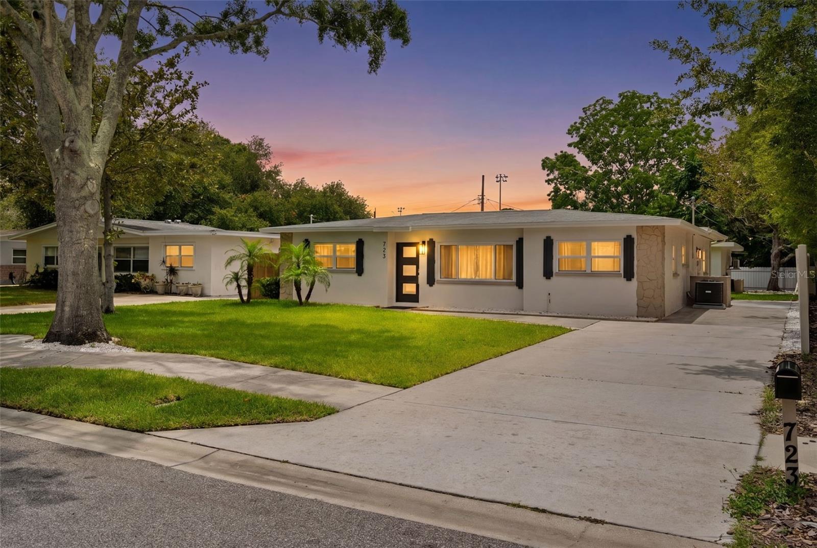 723 Bayshore Drive, FL