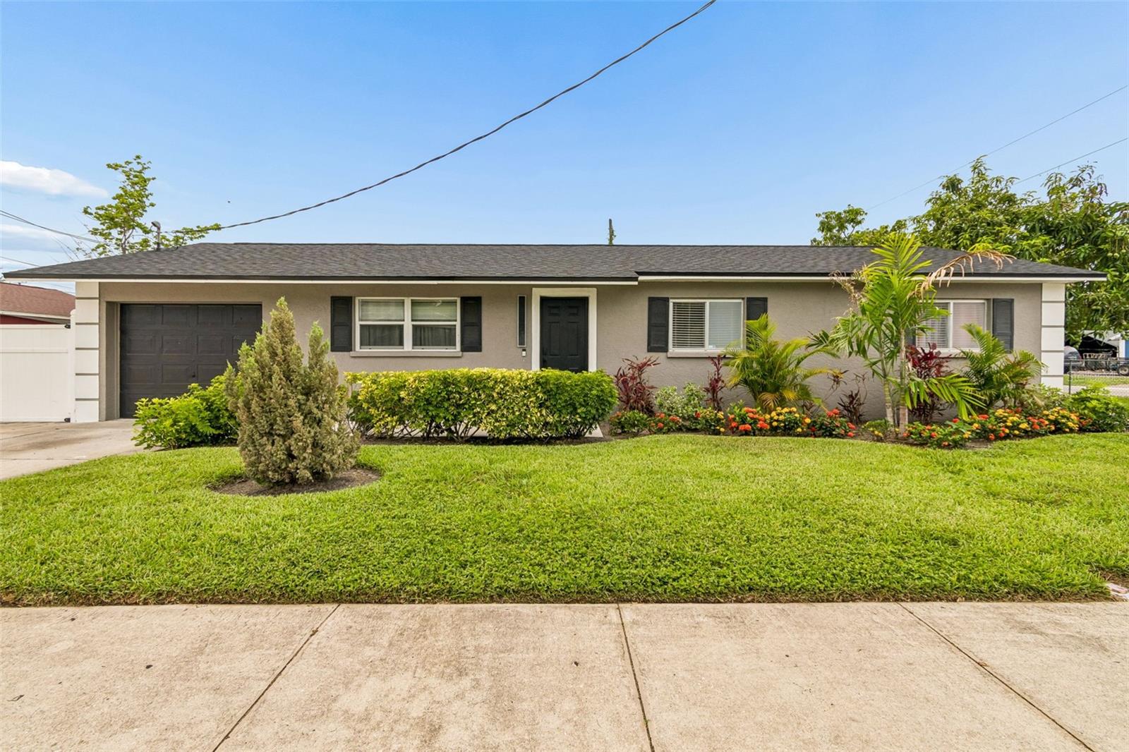 1129 4th Avenue, FL