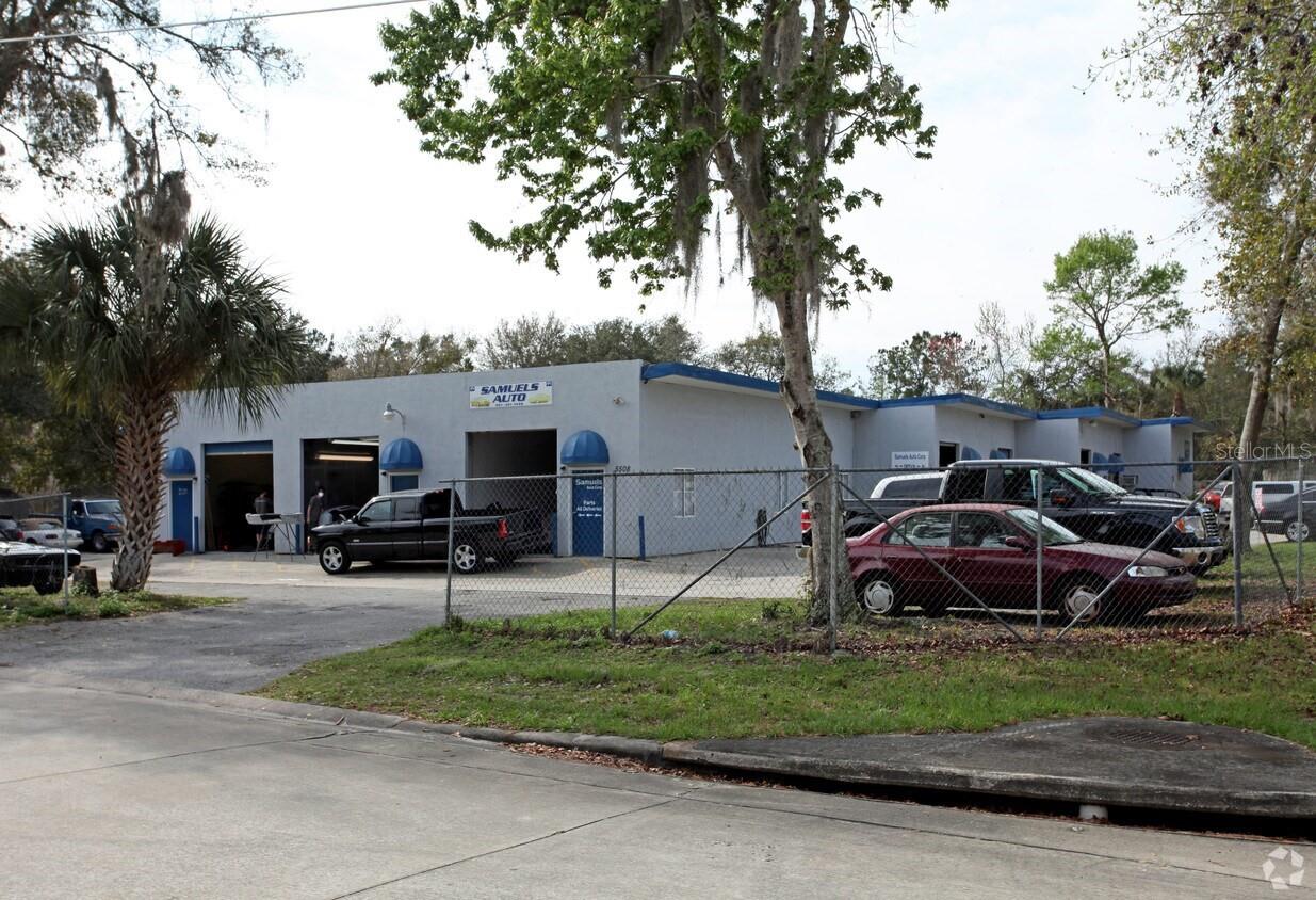 SANFORD, FL — Commercial Sale