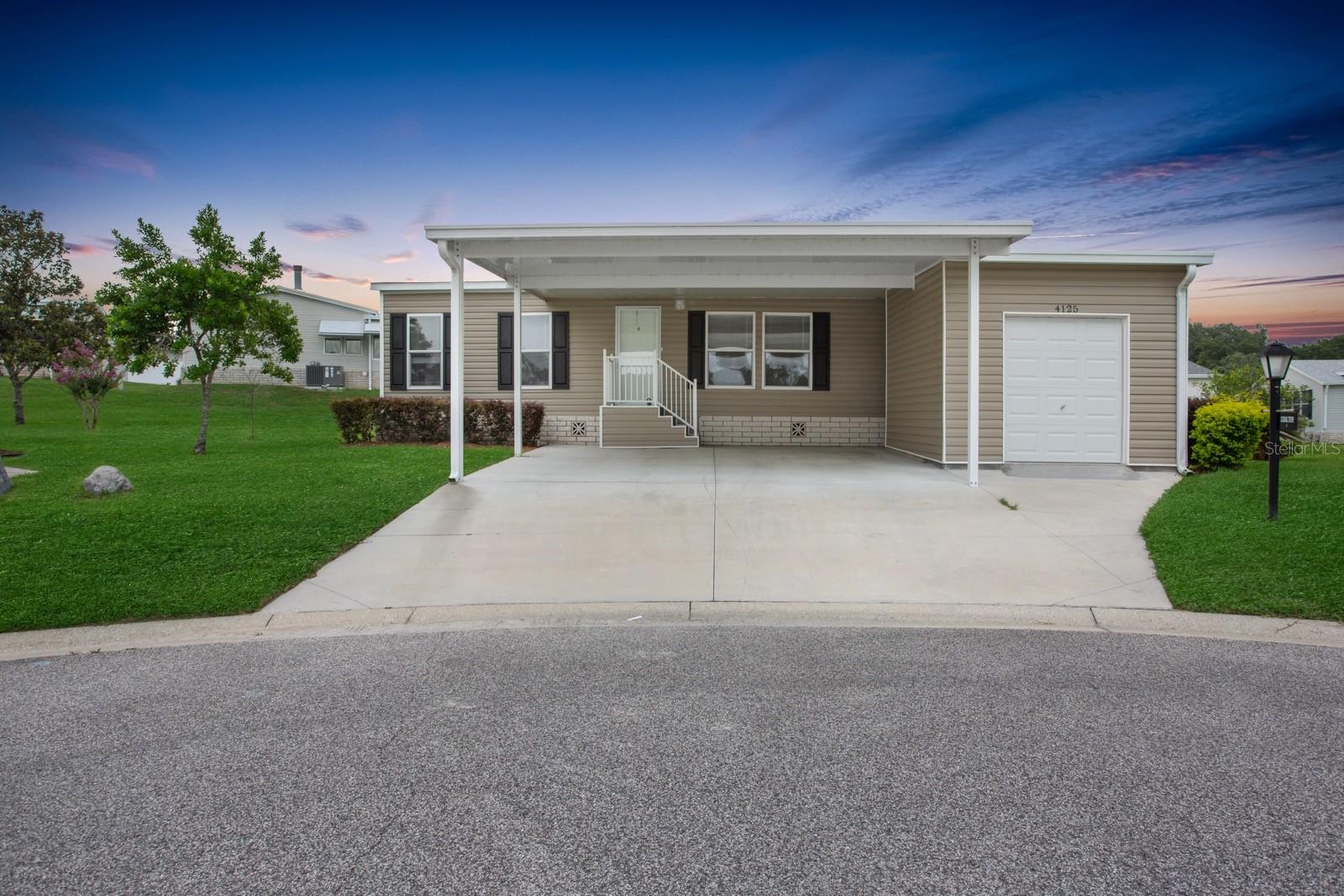 4125 Myrtle Oak Court, FL