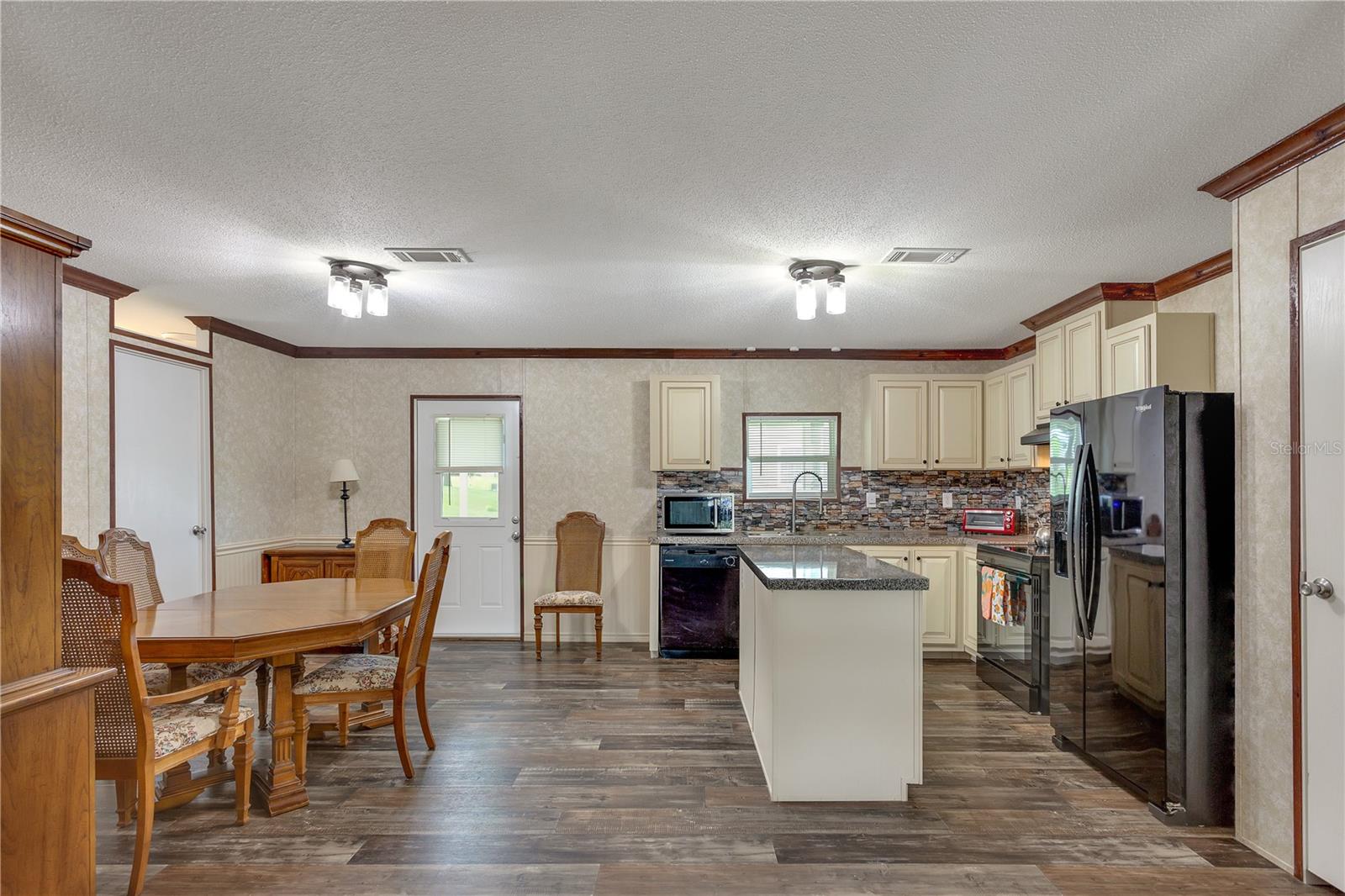 4125 Myrtle Oak Court, FL