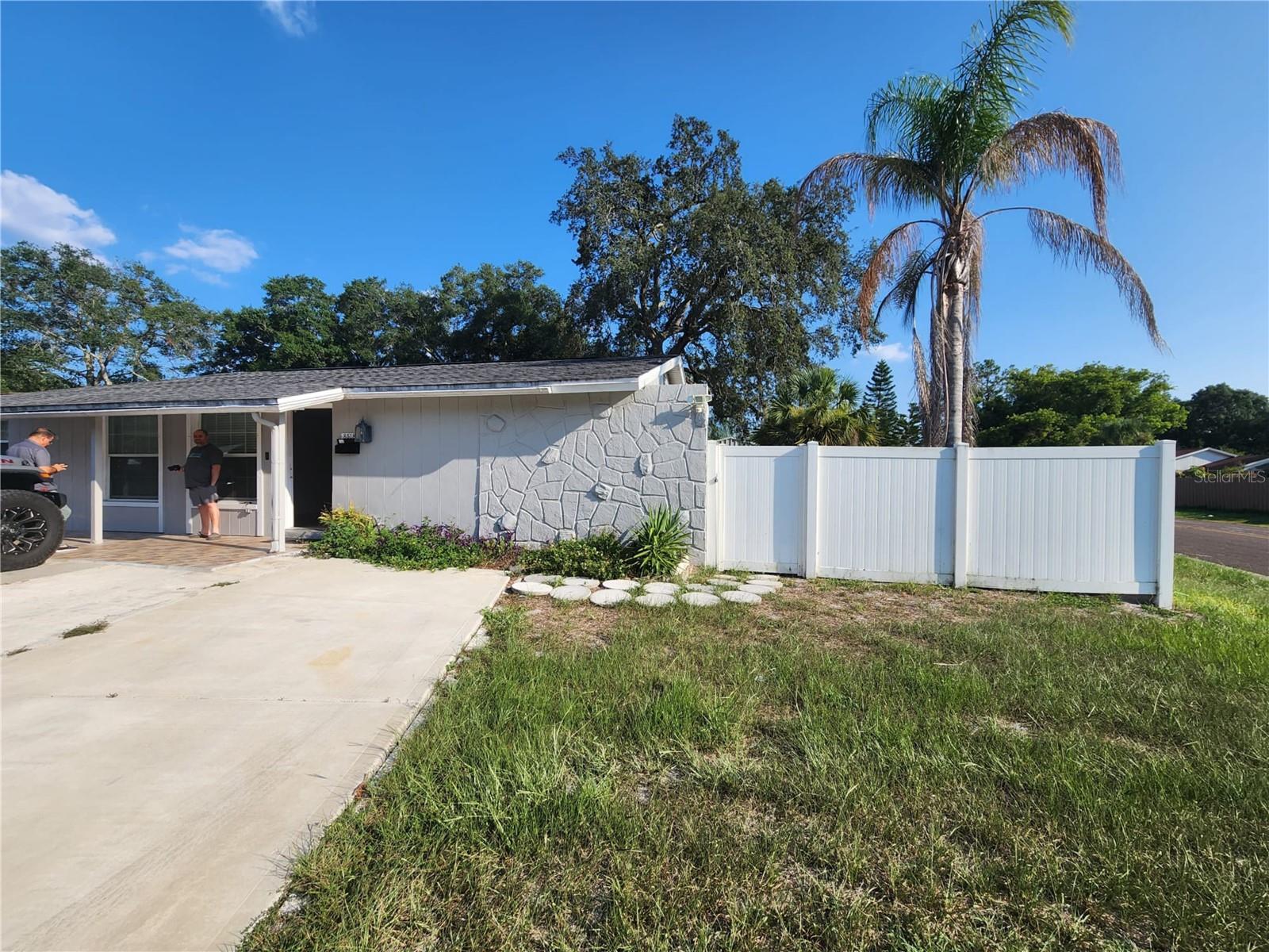 8518 Woodlake Drive, FL