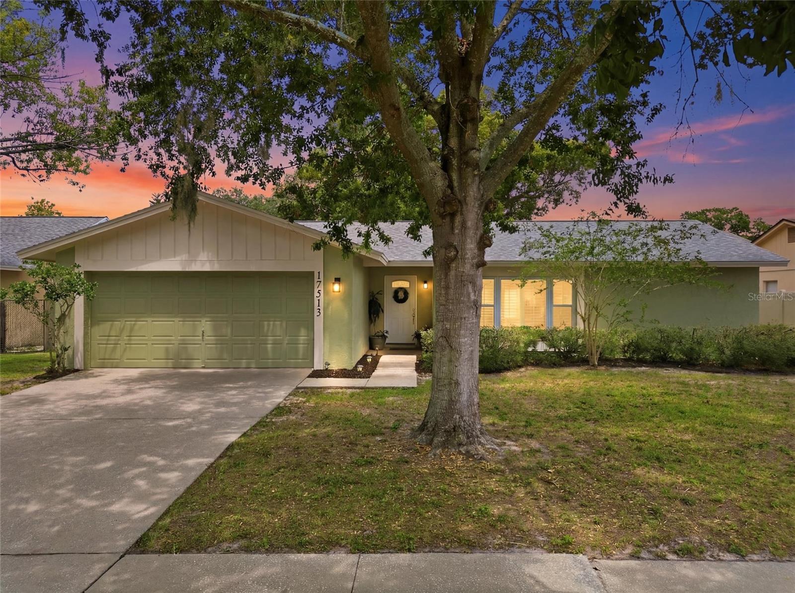 17513 Shadyside Circle, FL