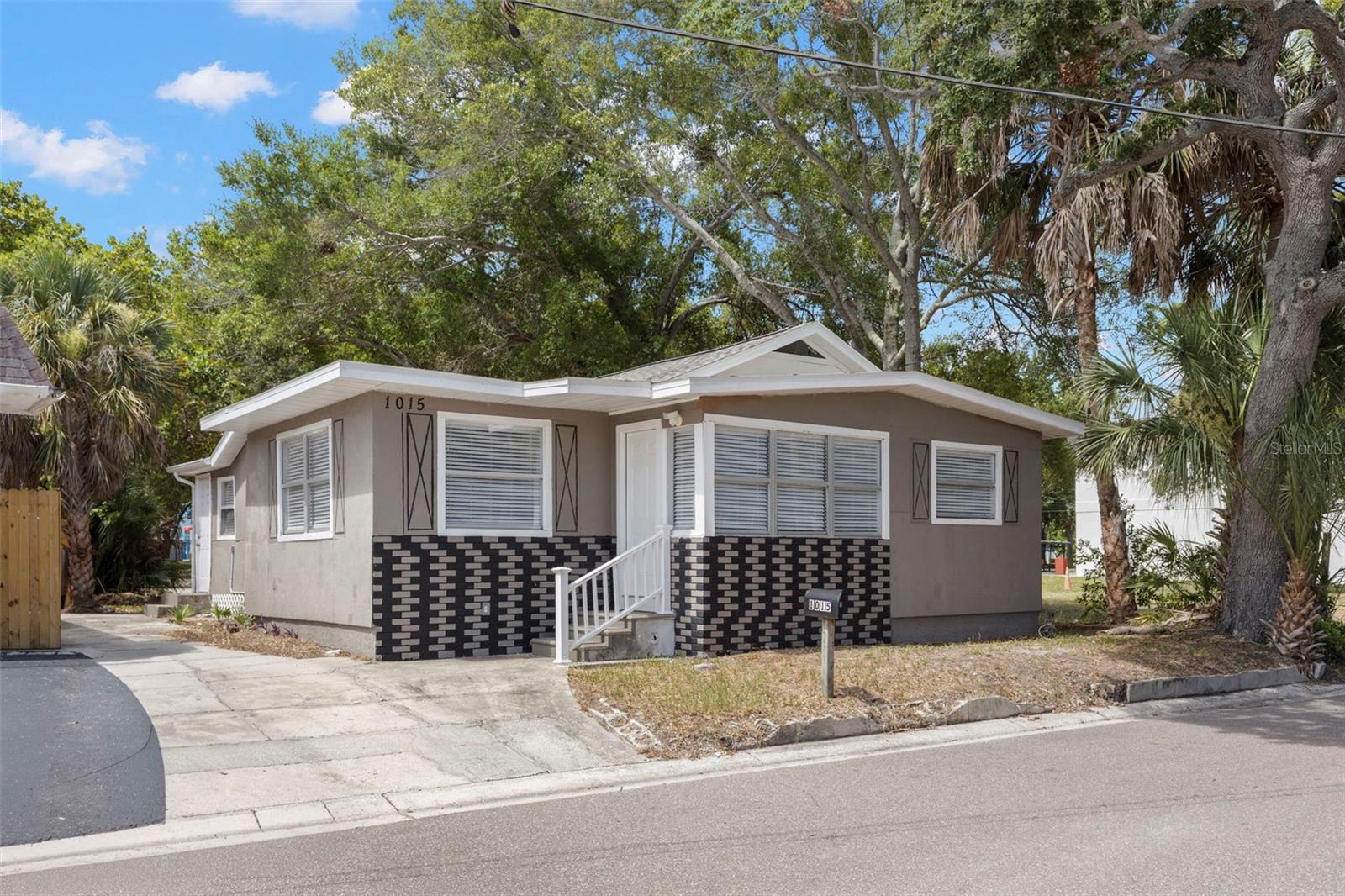 1015 Metto Street, FL
