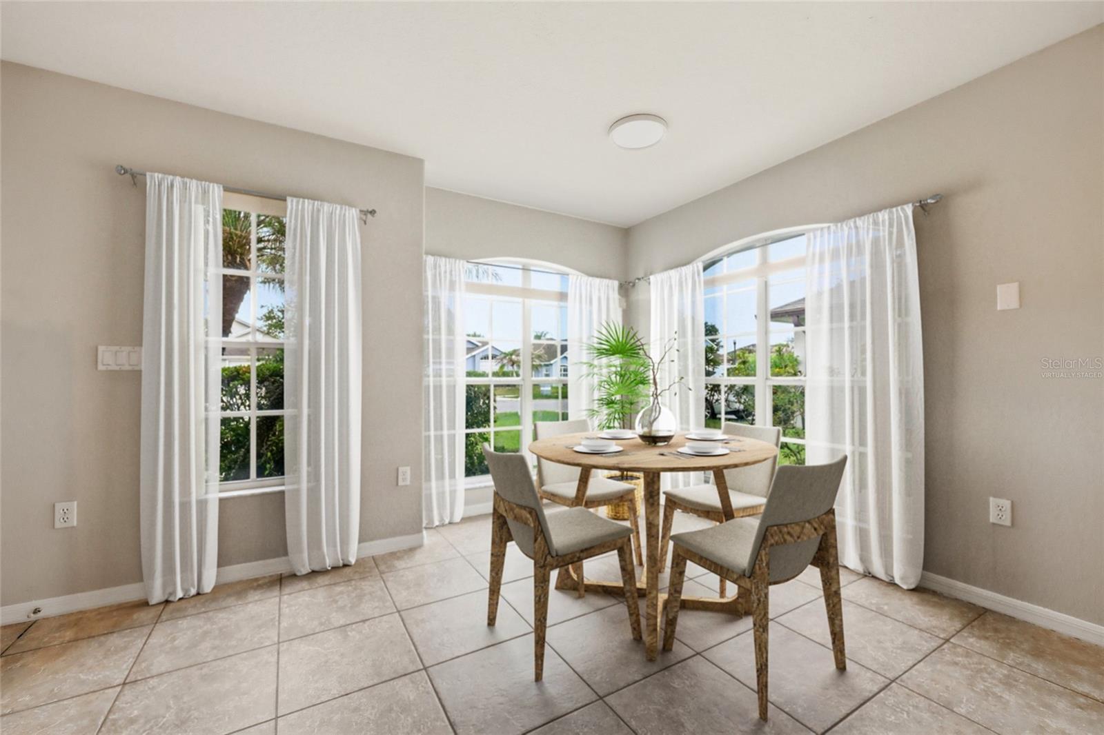 2729 Regency Oak Lane, FL