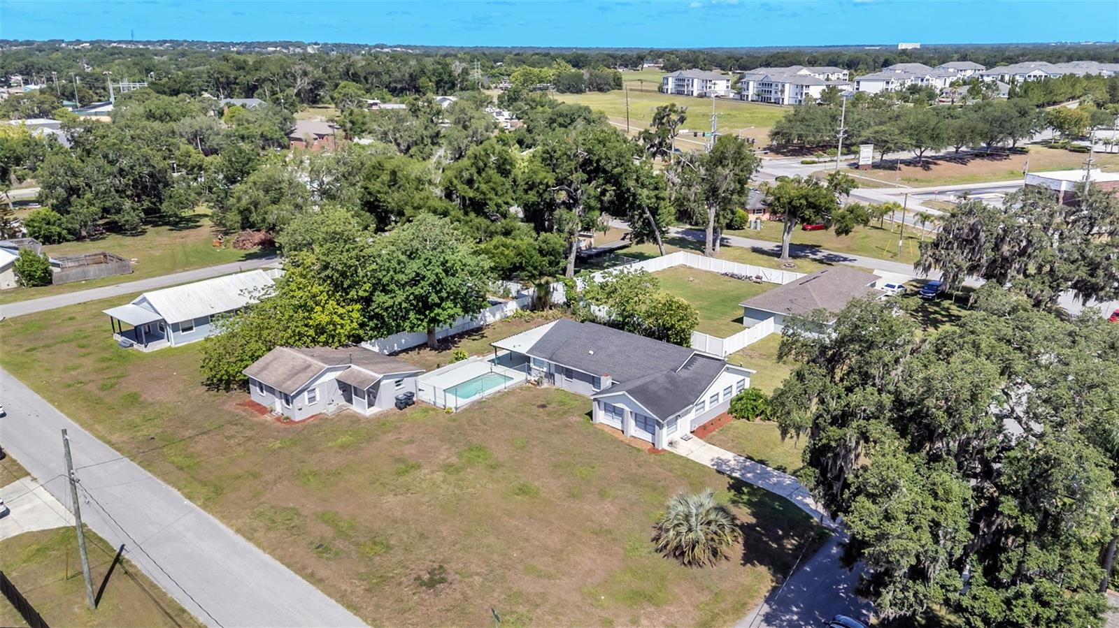 5353 7th Street, FL