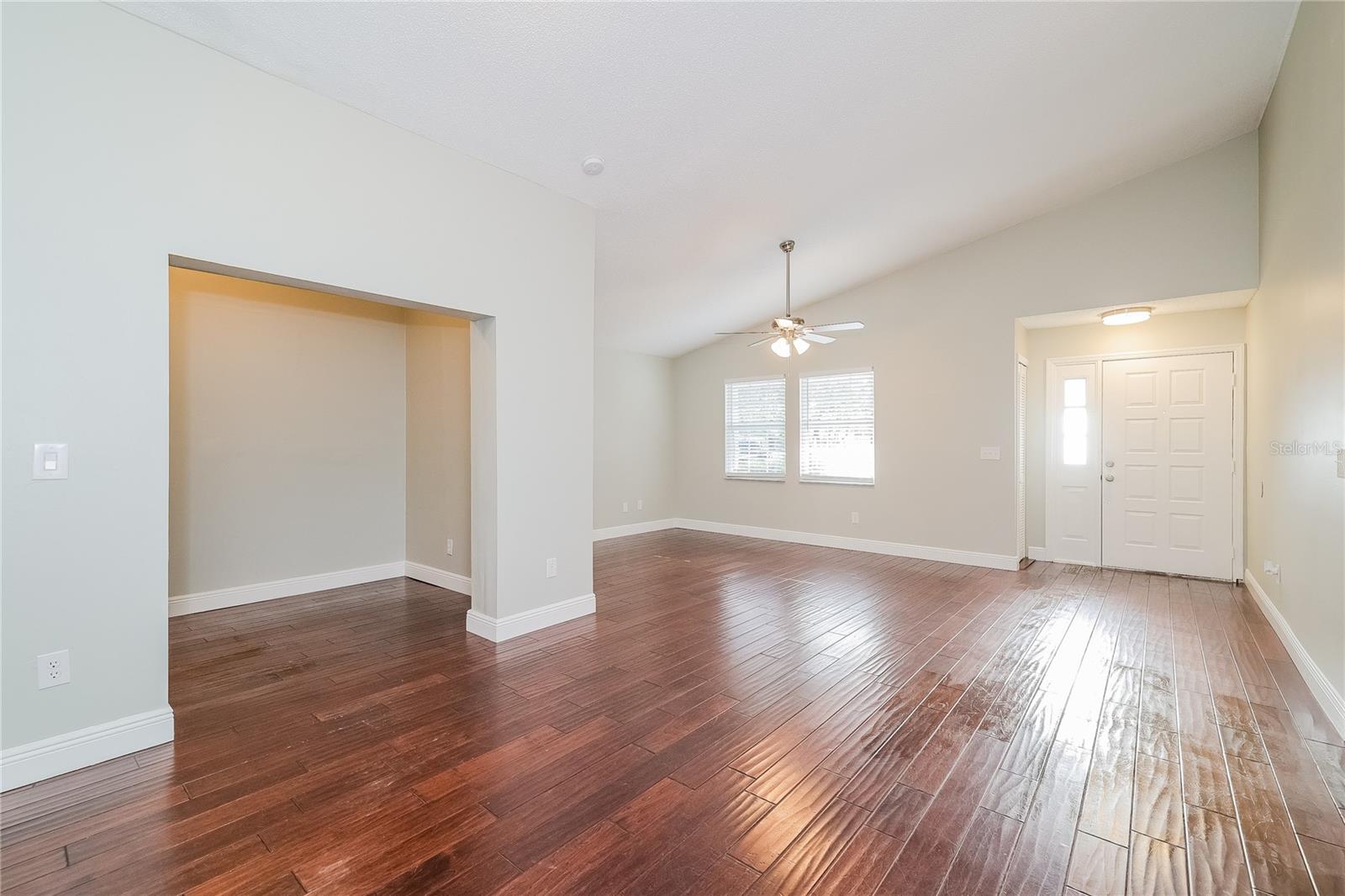1535 Lawndale Circle, FL
