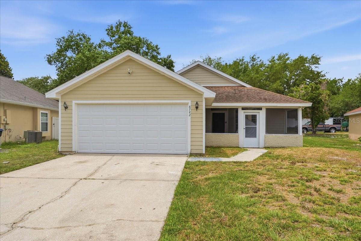 8742 Fort Shea Ave, FL