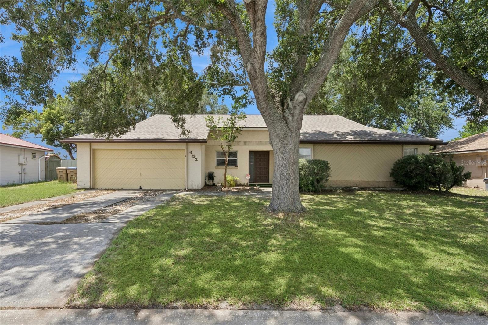 452 Boxwood Court, FL