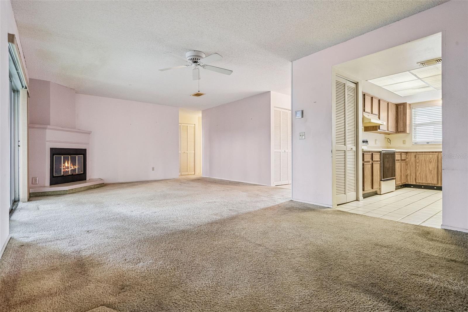 452 Boxwood Court, FL