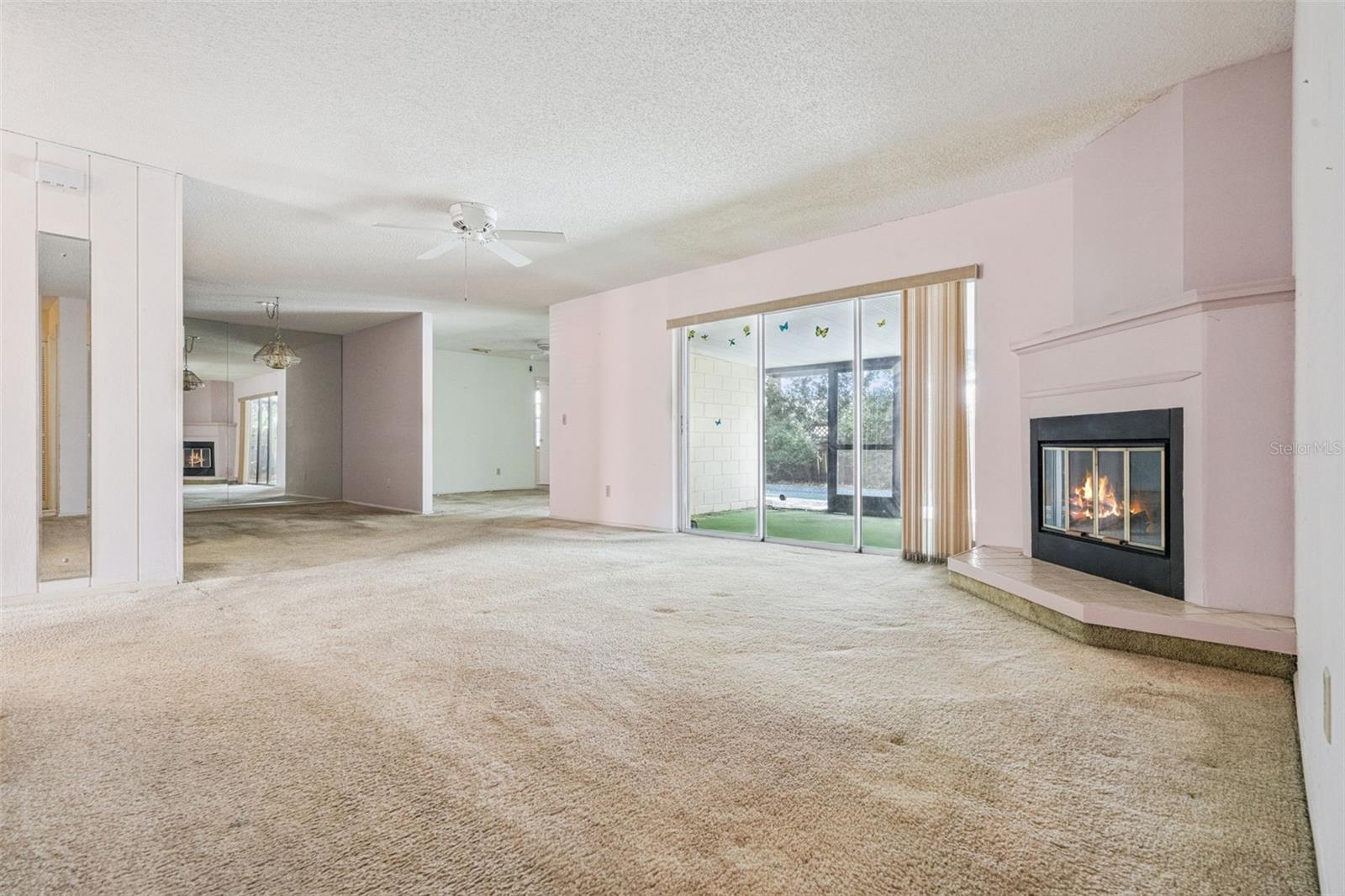 452 Boxwood Court, FL