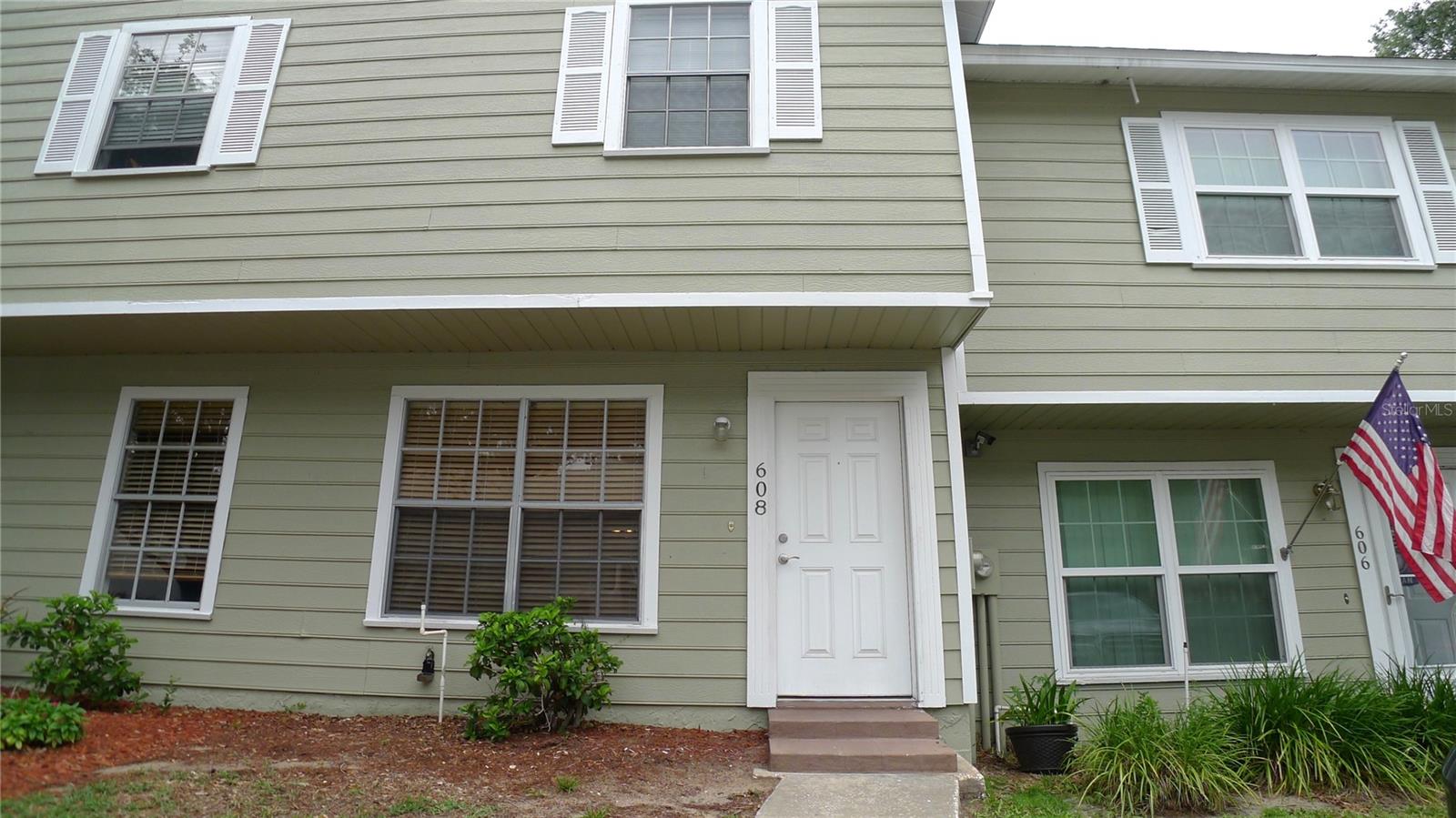 608 Lynchburg Drive, FL