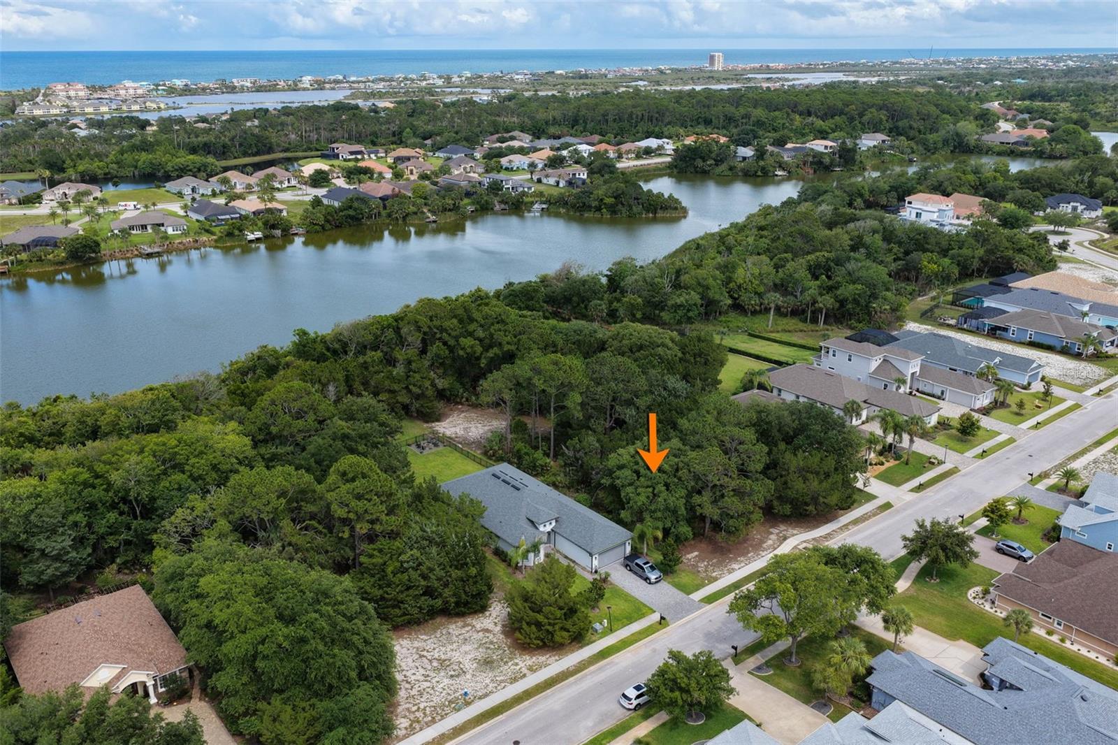18 Lakewalk Drive, FL