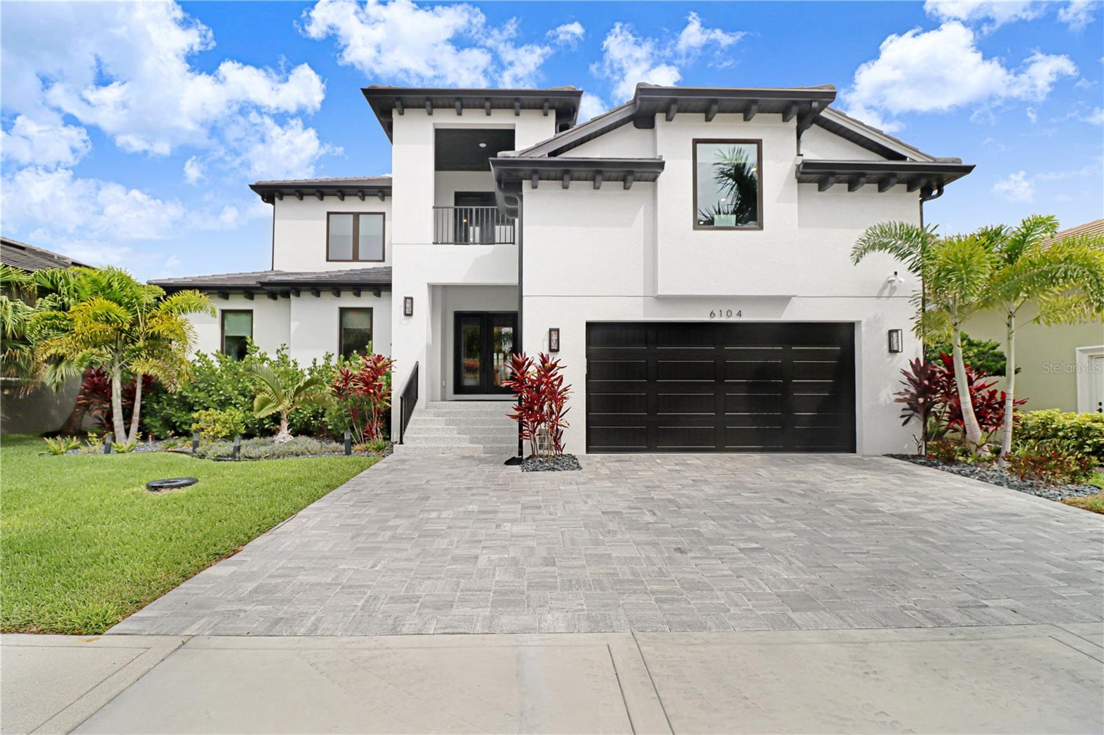 6104 Lagomar Lane, FL