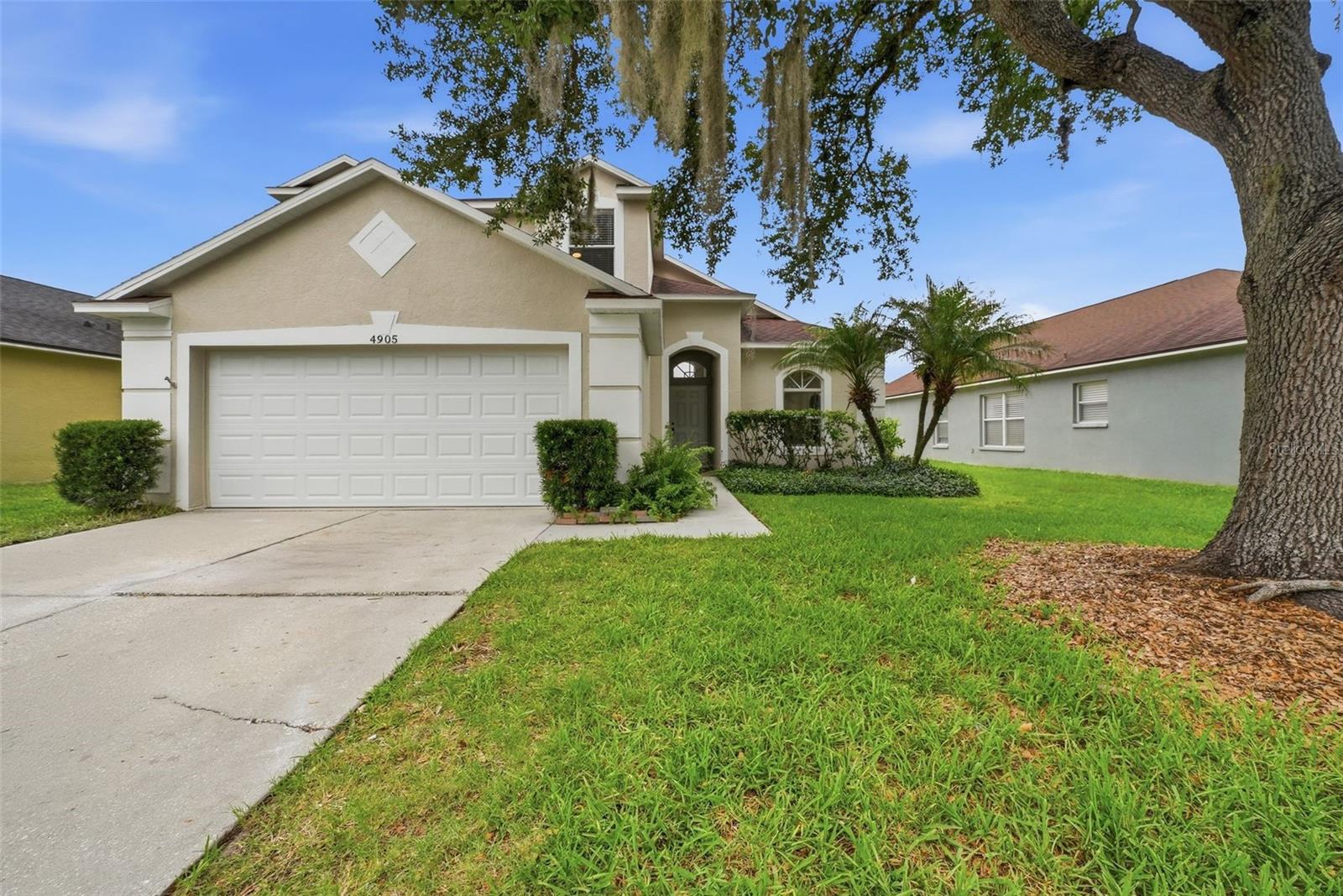 4905 Wessex Way, FL